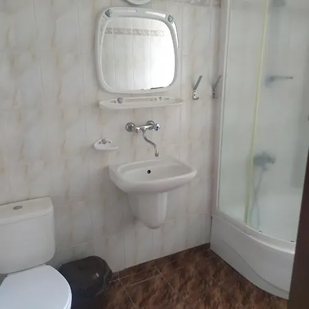 Danuta Guest house *